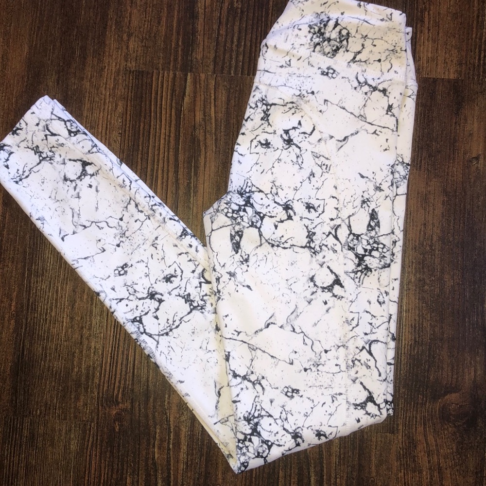 Garage white marble leggings
